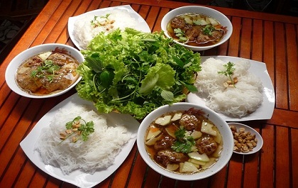 hanoi-food-discovery